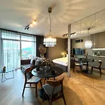 Pod Debowcem Premium Jungle Apartment Bielsko-Biala