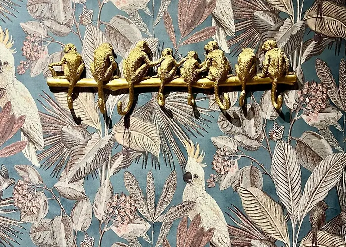 Pod Debowcem Premium Jungle דירה *